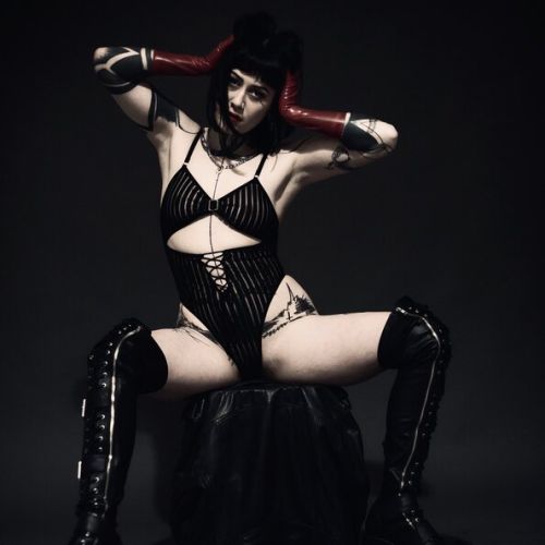 Galeriebild 7 von Miss Rosi Riot