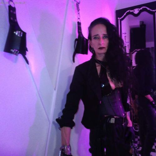 Galeriebild 7 von Domina Lady Isabella