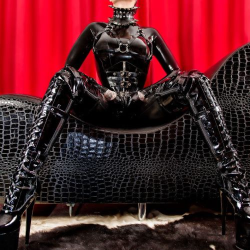 Galeriebild 8 von Mistress Andromeda X